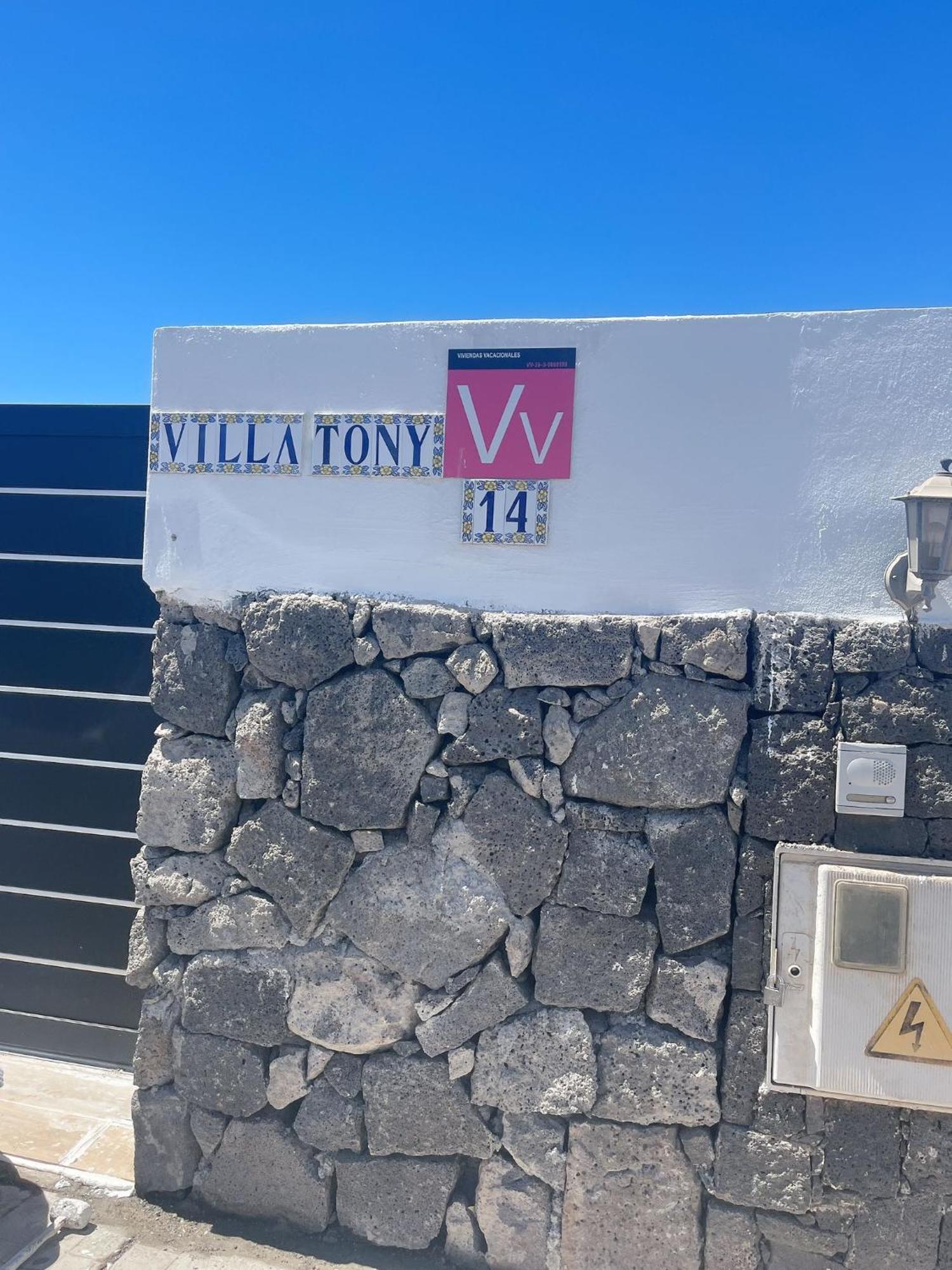 Villa Tony Playa Blanca  Buitenkant foto