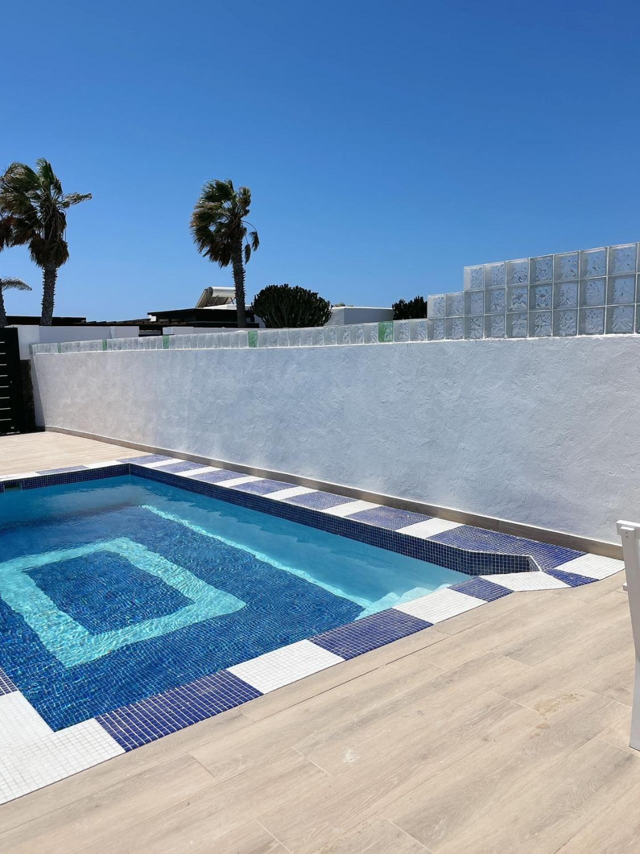 Villa Tony Playa Blanca  Buitenkant foto